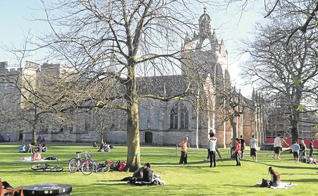 El 'Brexit' amenaza la beca Erasmus de un centenar de universitarios vascos