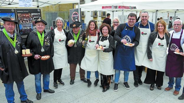 La receta preferida de Arzak para que Zaporeak siga alimentando a los refugiados