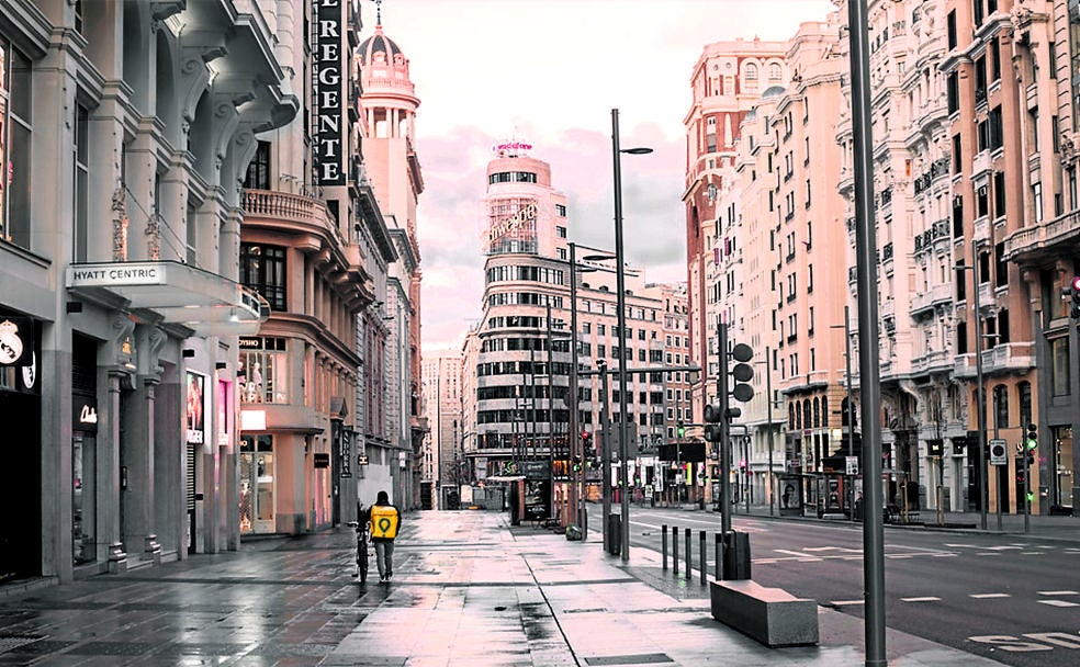 Cuando la multitud te deja solo