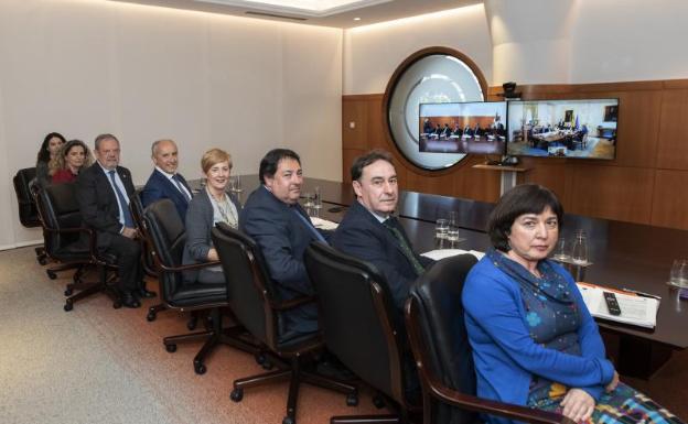 Euskadi ya es titular de toda su red de carreteras tras el traspaso de la AP-68