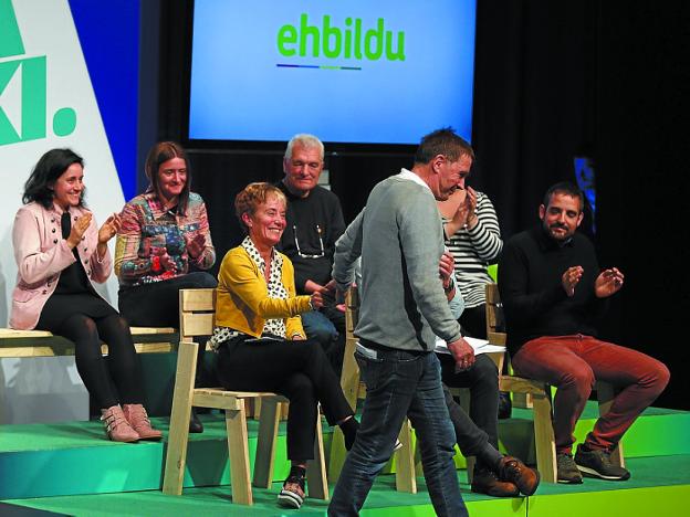 Otegi avisa que el dilema en las urnas será votar a «EH Bildu o las derechas»