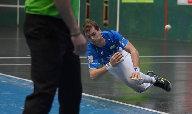 Baiko lleva dos meses sin ganar a Aspe en Primera