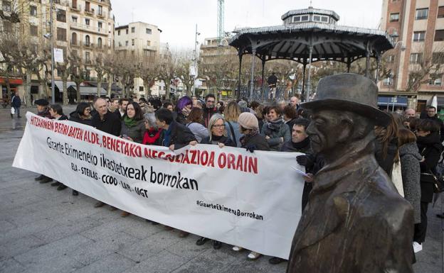 Los sindicatos piden reunirse con los grupos parlamentarios antes de las nuevas huelgas en la concertada