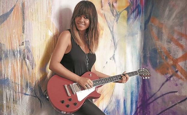 Vanesa Martín: «Con el feminismo no debemos entrar en rivalidades, sino pelear por lo justo»