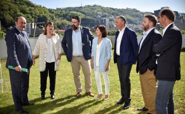 Ortuzar pide a Sánchez «valentía» para abordar los problemas del modelo de Estado