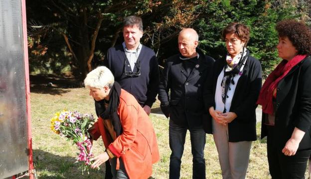 Elkarrekin Podemos quiere impulsar programas de paz en los centros educativos