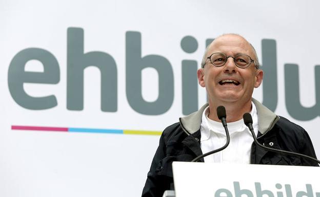 EH Bildu apuesta por la creación de estaciones compartidas por trenes y buses