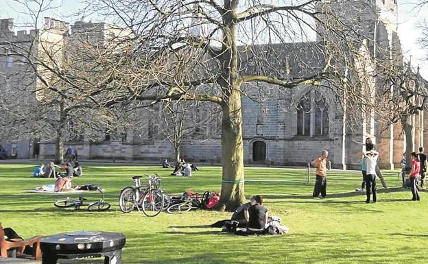 Kutxa Fundazioa abre hasta el 30 de junio la inscripción de las becas Erasmus