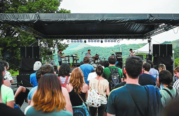 La 'tribu' de Usopop cierra un ciclo de diez años