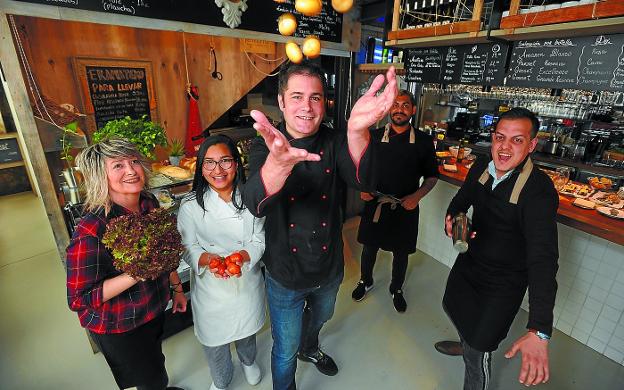 Bar-Restaurante Baratze Gourmet: un tasco ilustrado