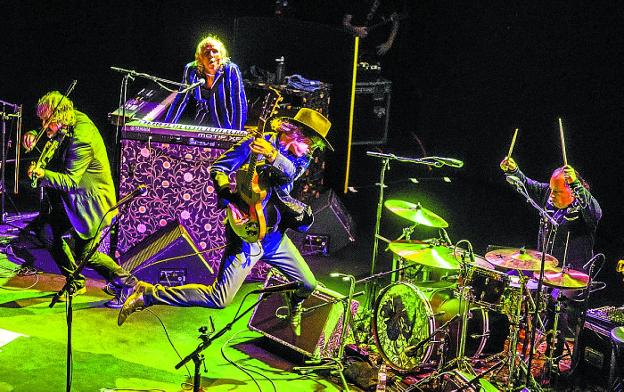 Pirineos Sur invita a The Waterboys, Drexler, Echo and The Bunnymen y Calamaro