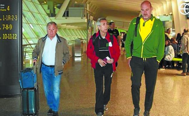 Illarramendi, Aritz Elustondo y Ahien, camino de Panamá