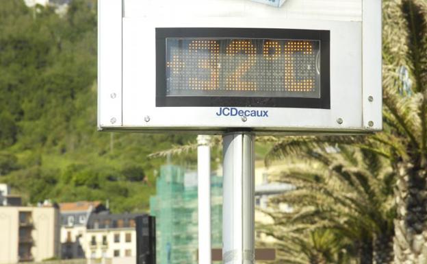 El termómetro llega a 32 grados en Donostia
