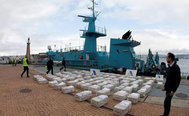 A prisión los siete tripulantes del barco de Ondarroa que transportaba 2.500 kilos de cocaína