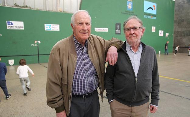 Los donostiarras fieles de Urrutikoetxea