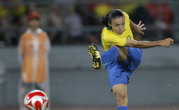 Marta se pierde el debut con Brasil