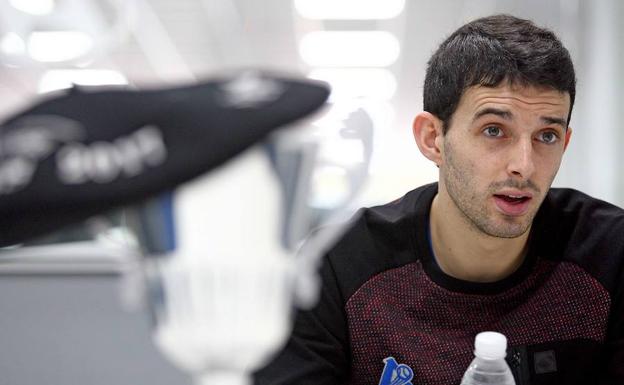 Jokin Altuna: «El pelotazale empieza a mirarte con lupa cuando ganas esta txapela»