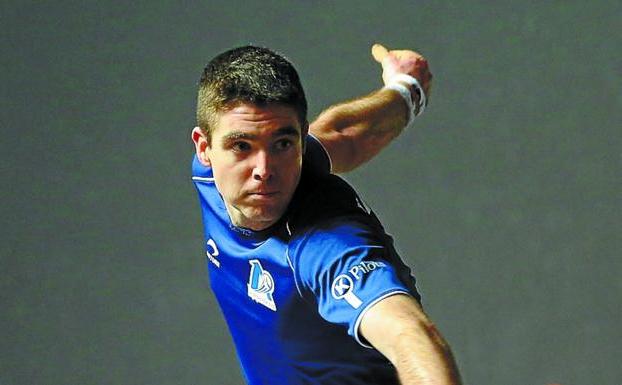 Irribarria, ligero favorito en un Bizkaia donde faltan por vender 121 canchas