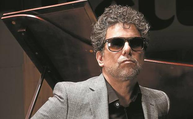 Andrés Calamaro: «Soy un ácrata que no reconoce gobierno ni asamblea que recorte nuestra libertad»