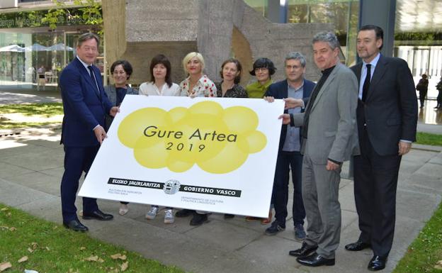 Unos premios Gure Artea con perspectiva feminista para Sahatsa Jauregi, Miren Arenzana y 'Arakis'