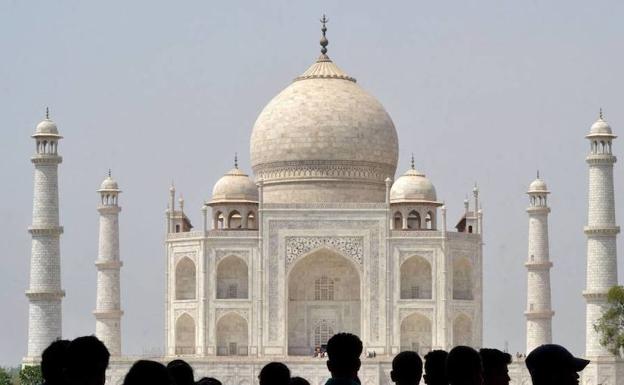 Las horas contadas para el Taj Mahal