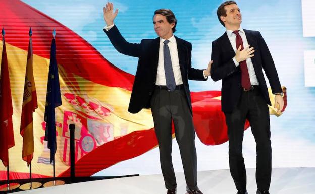 Casado y Aznar recuperan la tradición en el curso de verano de FAES