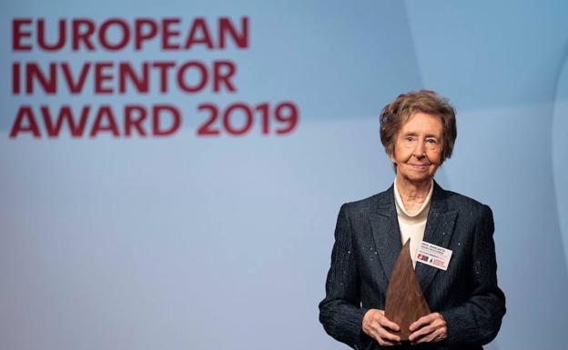 Margarita Salas gana el premio de honor de la Oficina Europea de Patentes