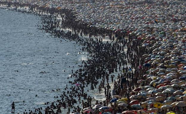 El planeta albergará 9.700 millones de personas pese a crecimiento más lento