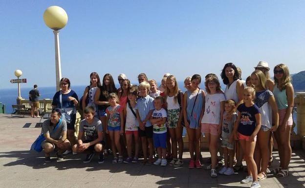 Un total de 189 menores de Ucrania ya están en Euskadi para pasar el verano