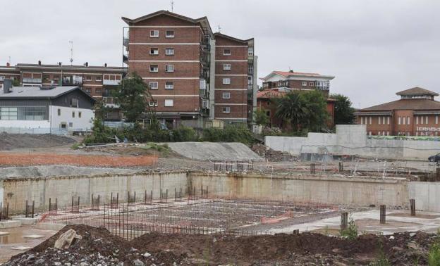 La Diputación subvenciona con 600.000 euros la construcción del polideportivo de Altza