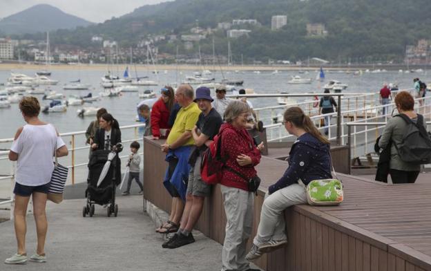 Regresa el calor sofocante a Gipuzkoa, pero se prevé un julio «corriente»