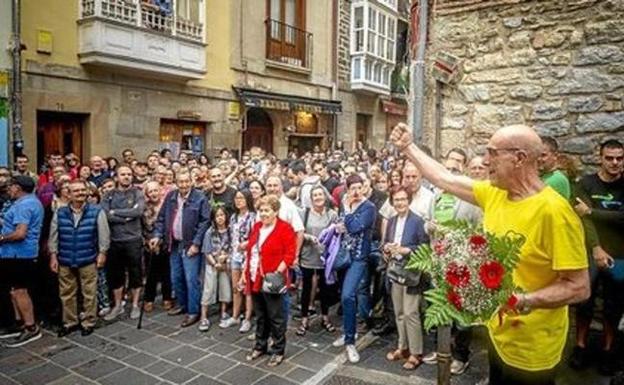 La Audiencia Nacional archiva sin oír a las víctimas la causa por un 'ongi etorri' al etarra López de Abetxuko