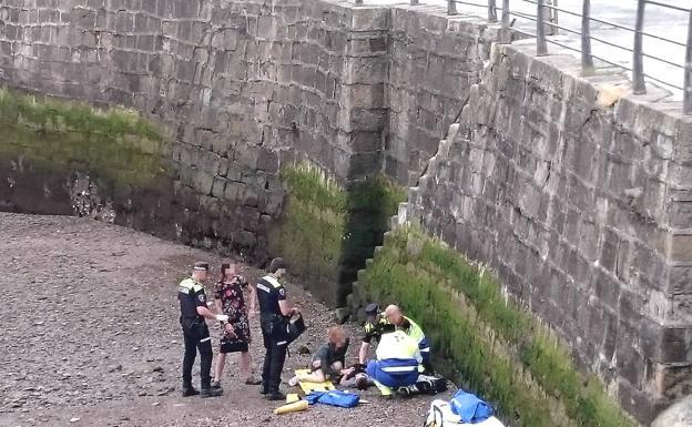 Herido un niño de 7 años tras caer desde cuatro metros en el Puerto Viejo de Algorta