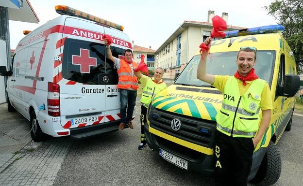 «En lugar de ir de fiesta nosotros vamos a ayudar»