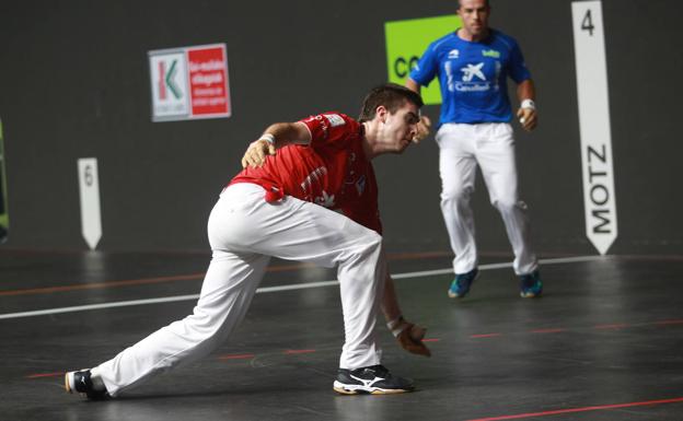 Un gran Irribarria y Martija ganan 22-12 a Olaizola II y Albisu en el Torneo San Fermín
