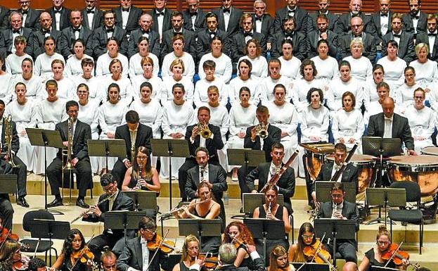 El Orfeón Donostiarra y la Orquesta Santa Cecilia vuelven a unirse en el Kursaal