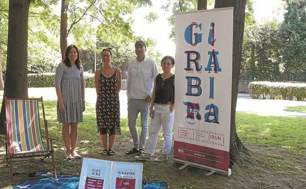 Rubio, Eizaguirre, Sánchez y Alzaga, en el escenario del primer Girabira 2019./FLOREN PORTU