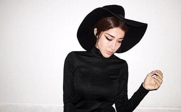 Anni B Sweet, hoy en la discoteca Gu junto a miembros de Rufus T. Firefly