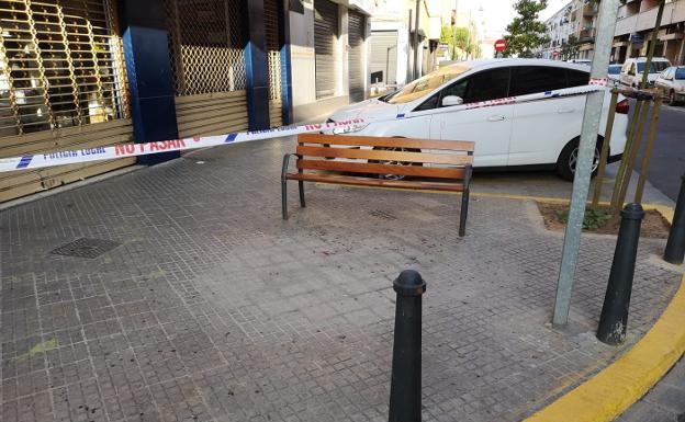 Apuñalado al defender a un niño de un atraco en Valencia