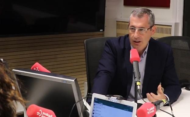 Olano ve en los homenajes a etarras un «retroceso» en el camino para consolidar una cultura democrática