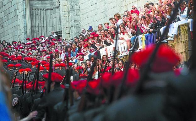 Las partes implicadas critican la mediación sobre el Alarde de Hondarribia