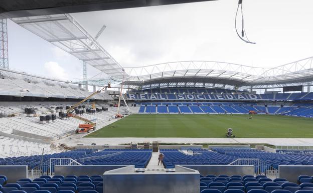 Anoeta, a la espera de la cubierta y los asientos