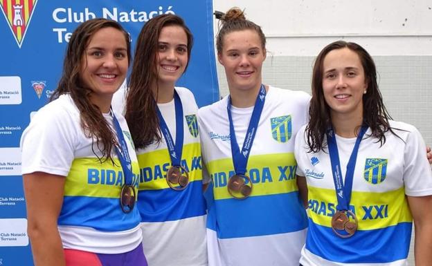 Quince medallas en el Campeonato de España Junior y Absoluto de Natación