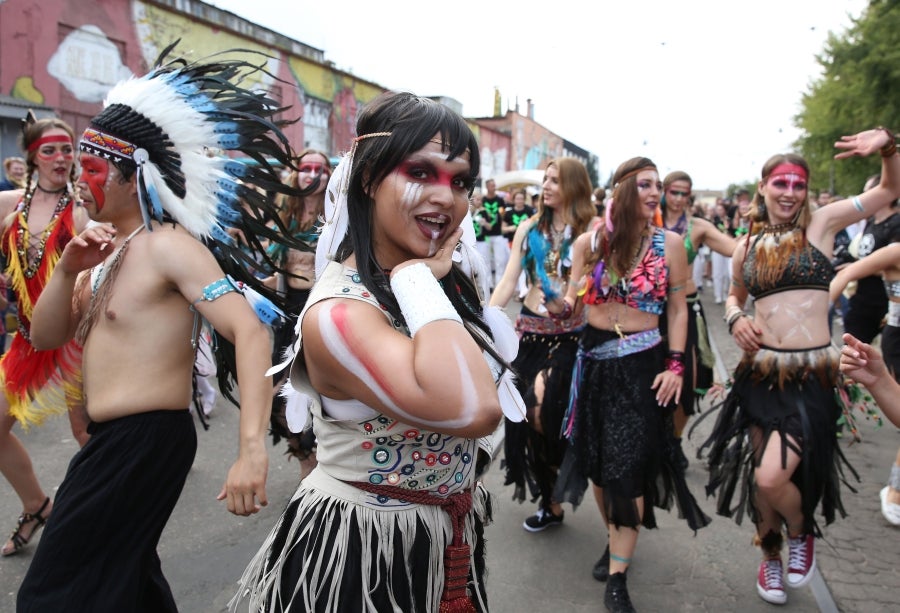 Vulica, el carnaval brasileño de Bielorrusia