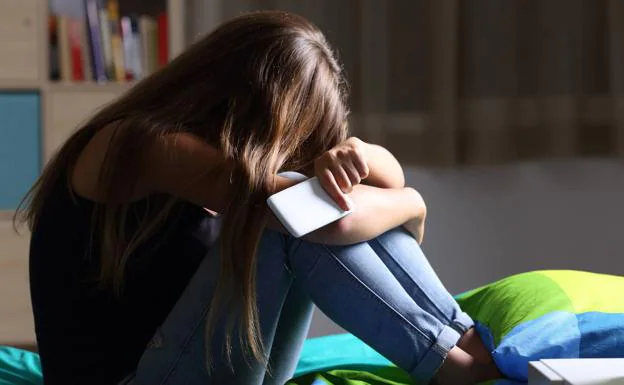 Adolescencia: cómo afectan las redes a los problemas mentales