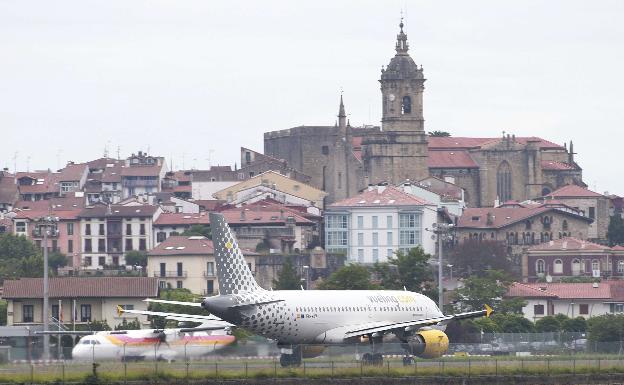 Hondarribia eleva otra vez el vuelo en julio con un 14% más de viajeros