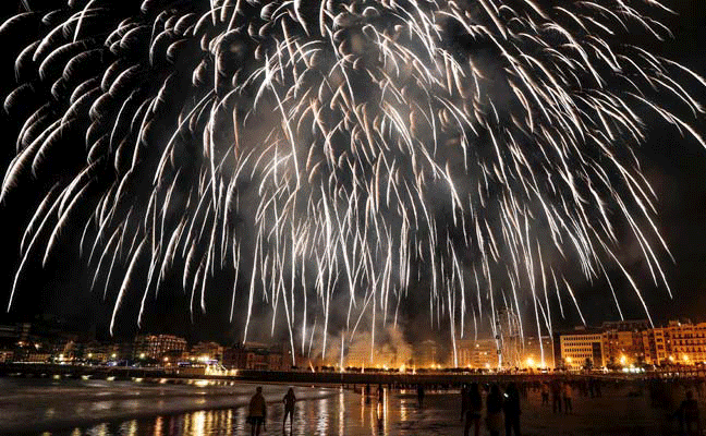 La italiana Scarsella Fireworks se lleva la Concha de Oro del concurso de fuegos