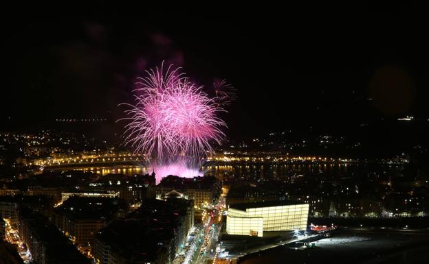 El Jurado Popular del Concurso de Fuegos de San Sebastián premia a la pirotecnia Hermanos Caballer