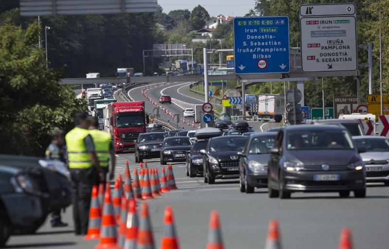 Tranquilidad en las carreteras en la víspera de la cumbre del G-7
