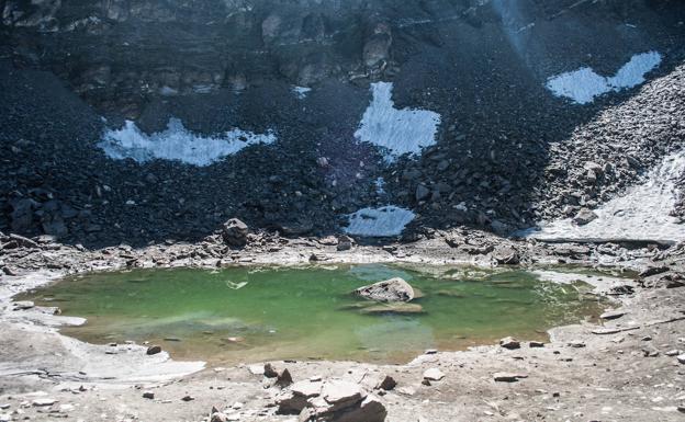 Desvelado uno de los misterios de Roopkund, el lago donde aparecieron 600 esqueletos humanos